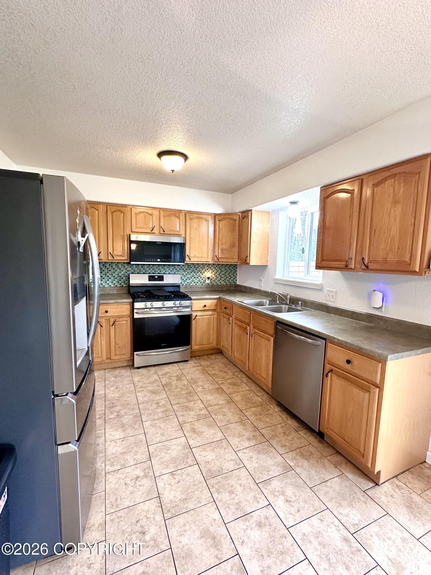 46350 Woodwill Drive Property Photo 5