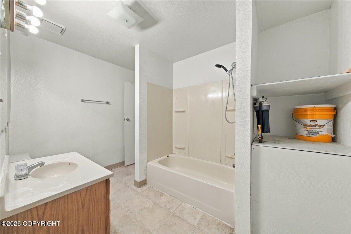 5711 N Talgach View Drive Property Photo 46