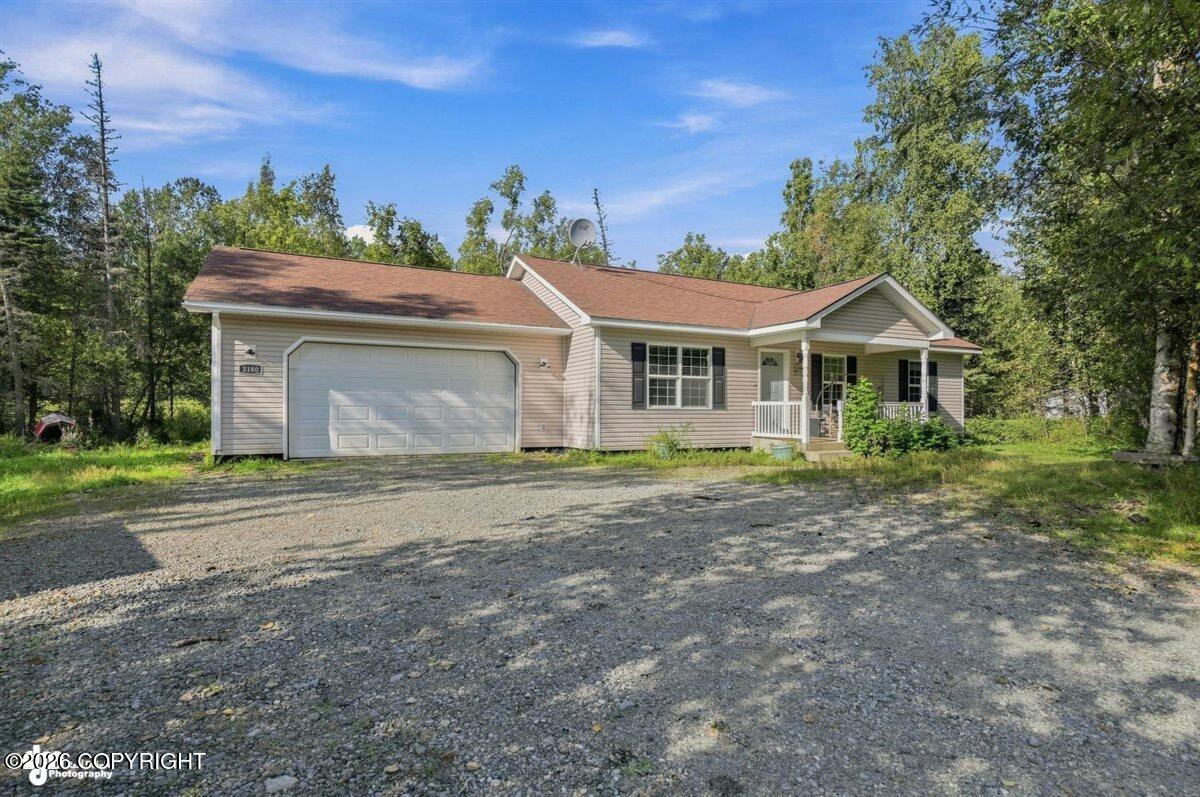 3180 N Marilyn Circle Property Photo 1