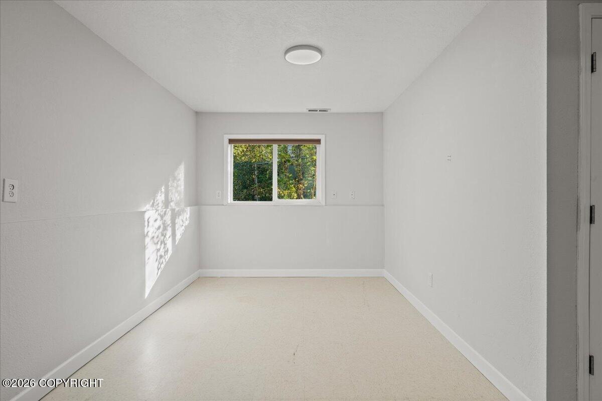 22808 Mcmanus Drive Property Photo 36