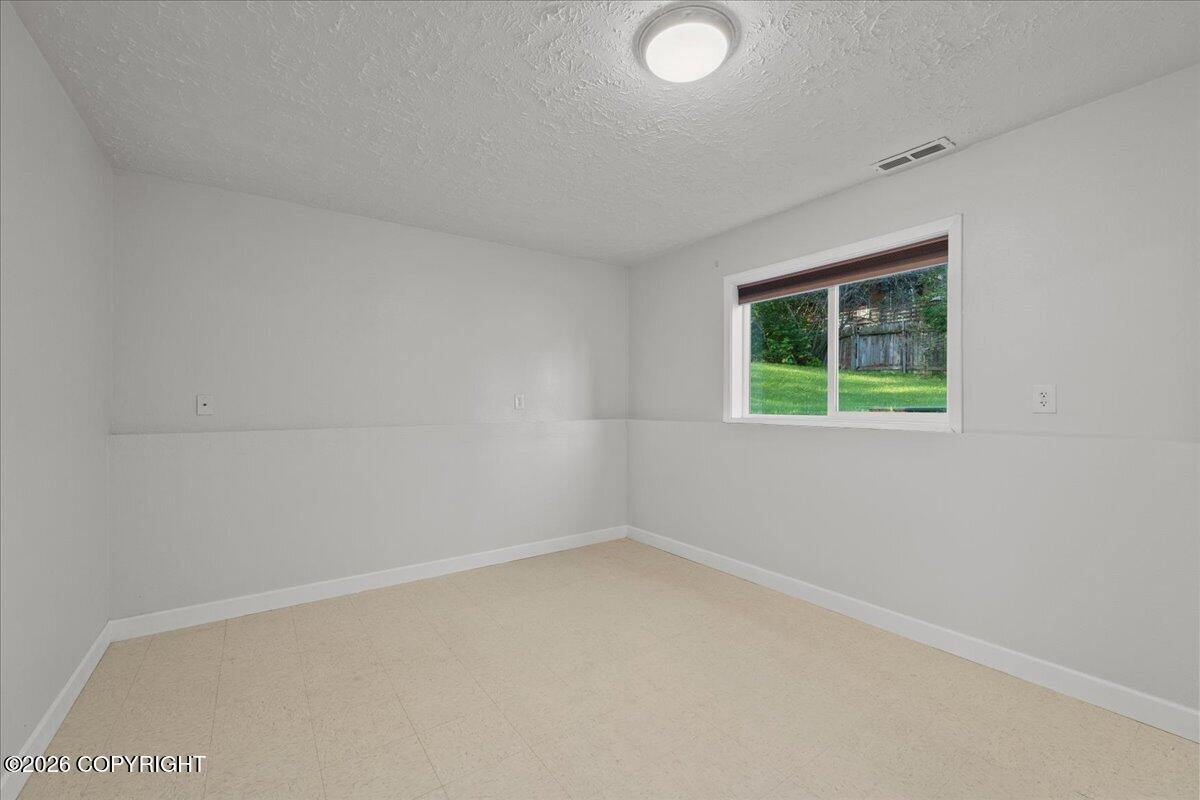 22808 Mcmanus Drive Property Photo 37