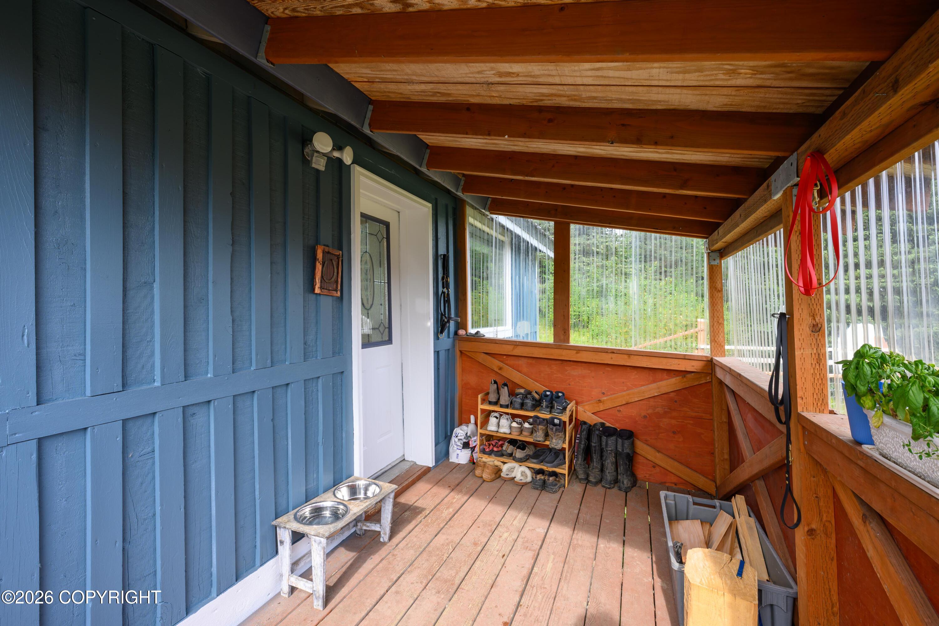 27155 Cloyds Road Property Photo 5