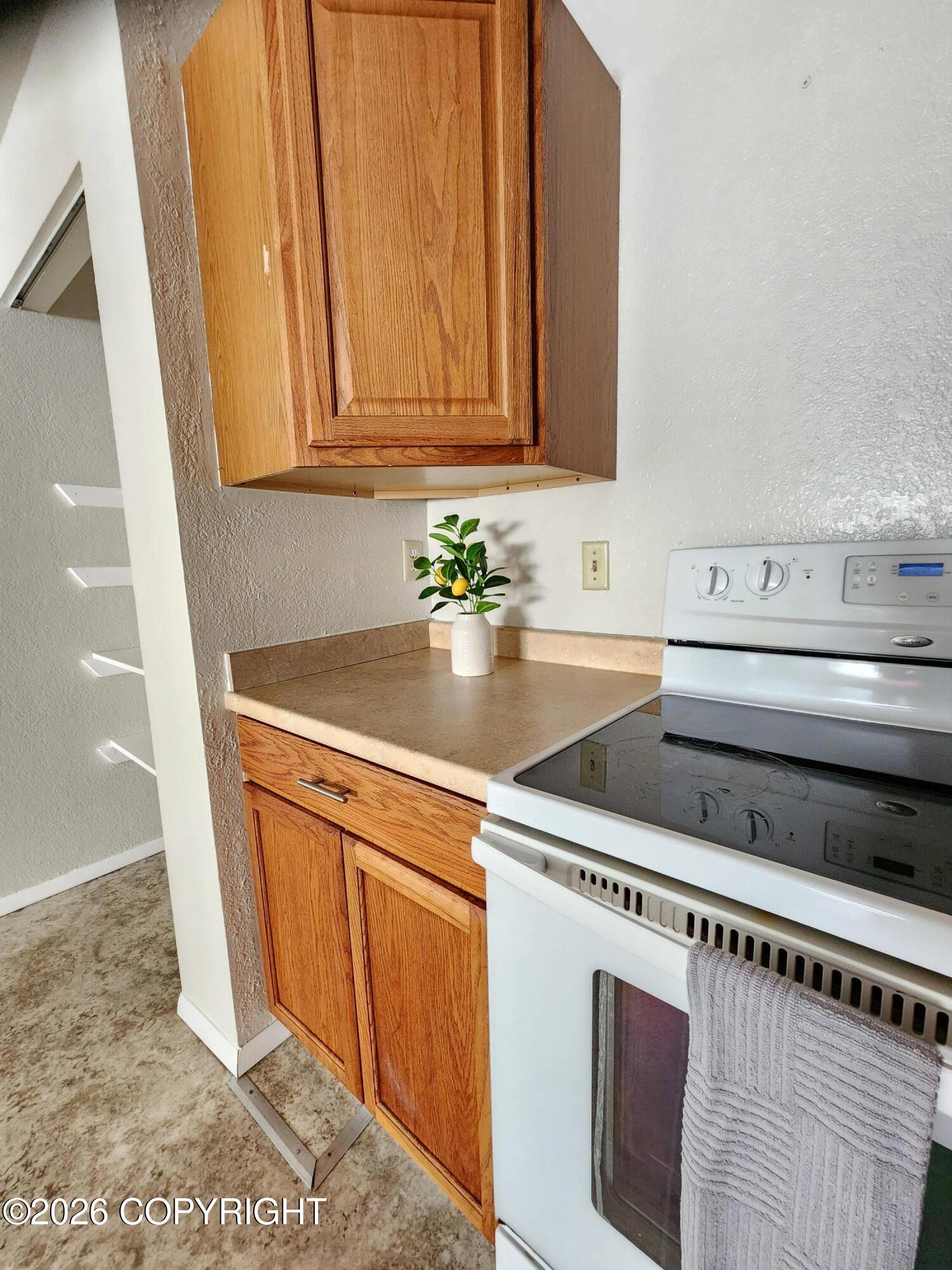 4512 Reka Drive #4512 Property Photo 3