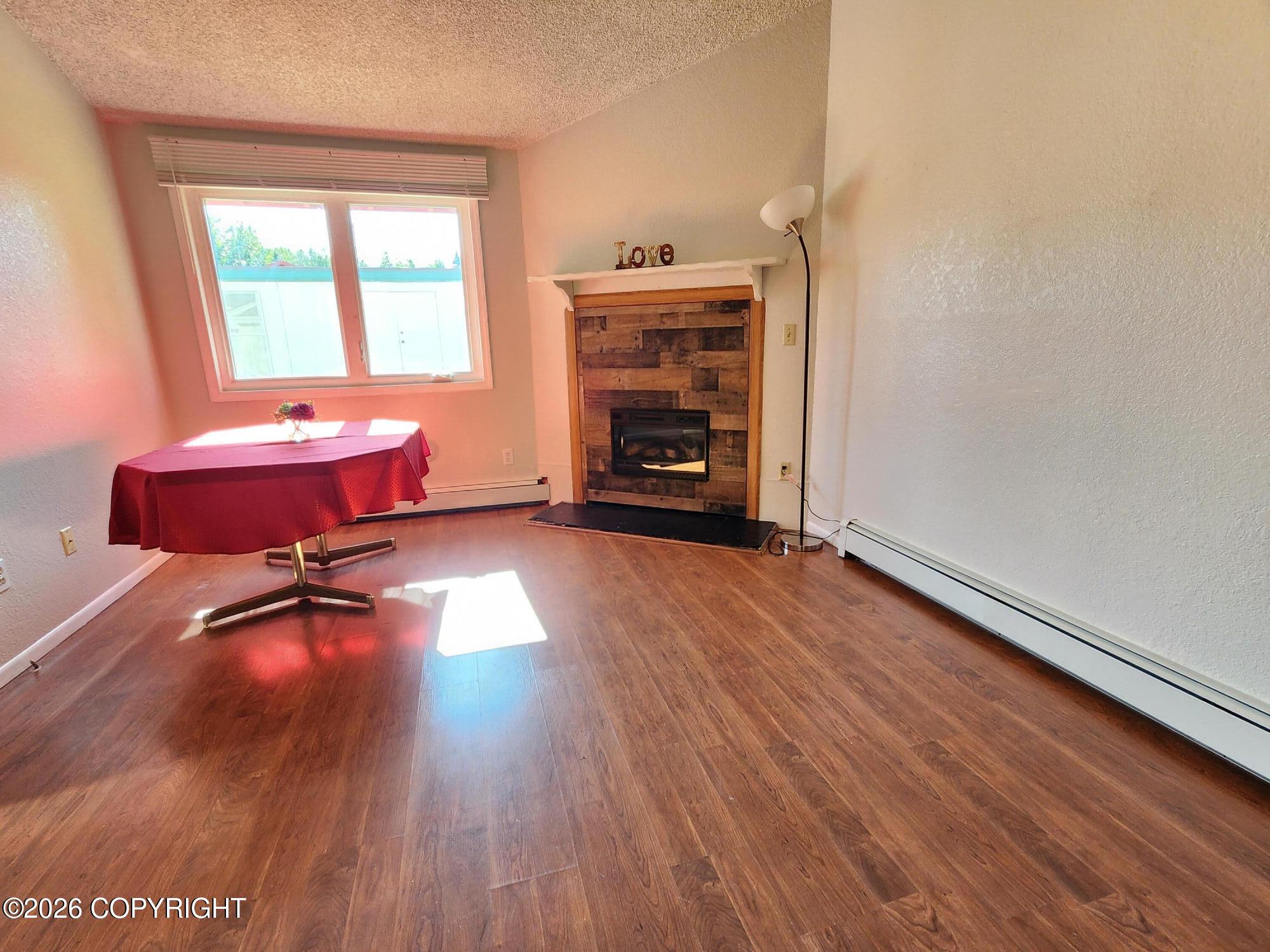 4512 Reka Drive 4512 Property Photo 4