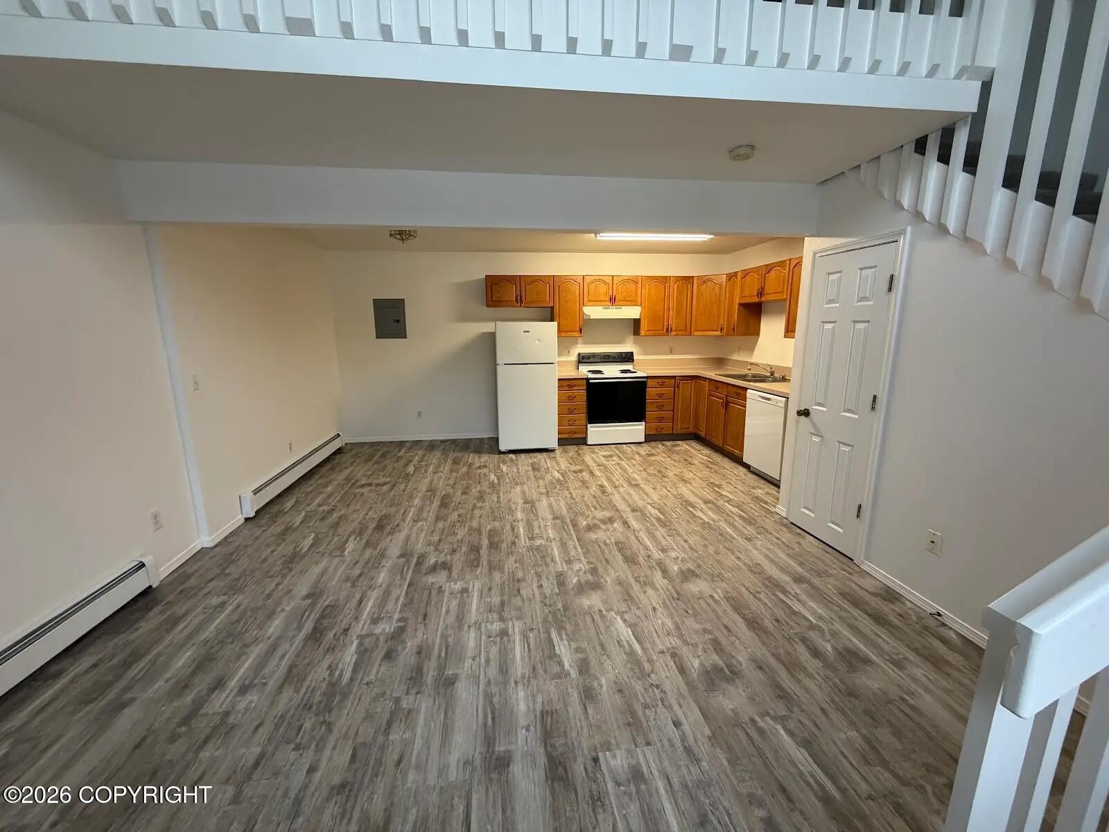 12855 Old Seward Highway Property Photo 8