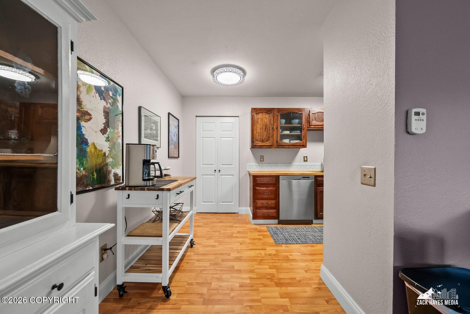 180 Ocean Park Drive Property Photo 15