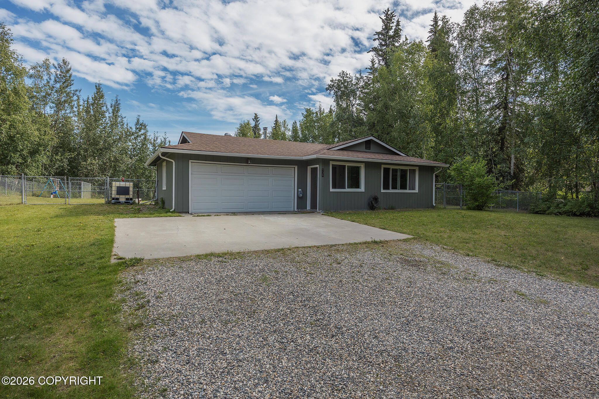936 Ridgetop Road Property Photo 1