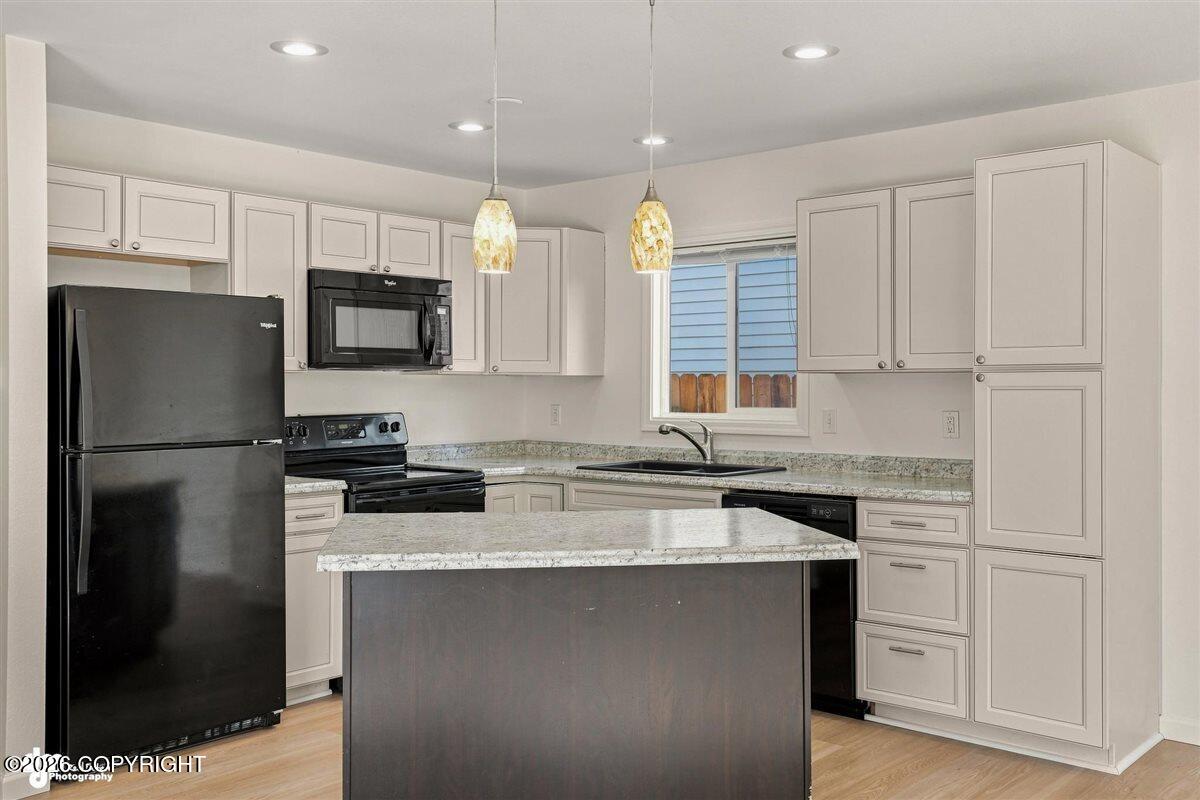 8200 Northwind Avenue Property Photo 10
