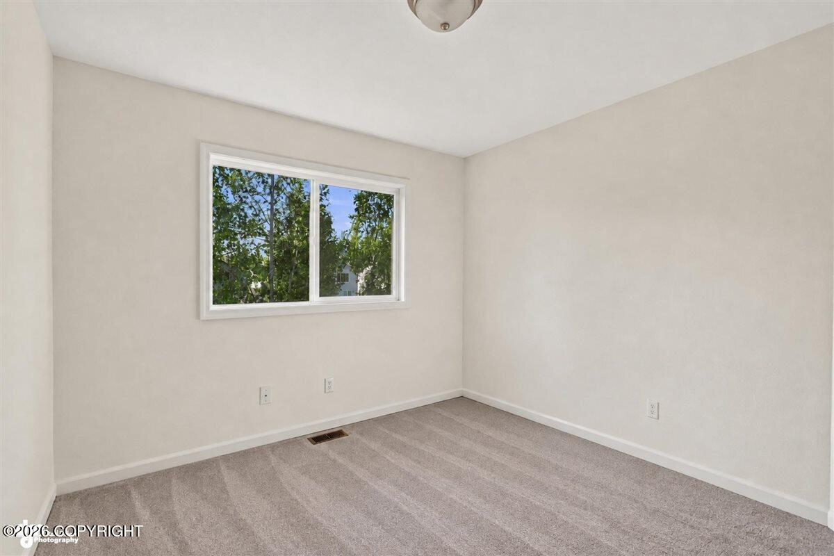 8200 Northwind Avenue Property Photo 16