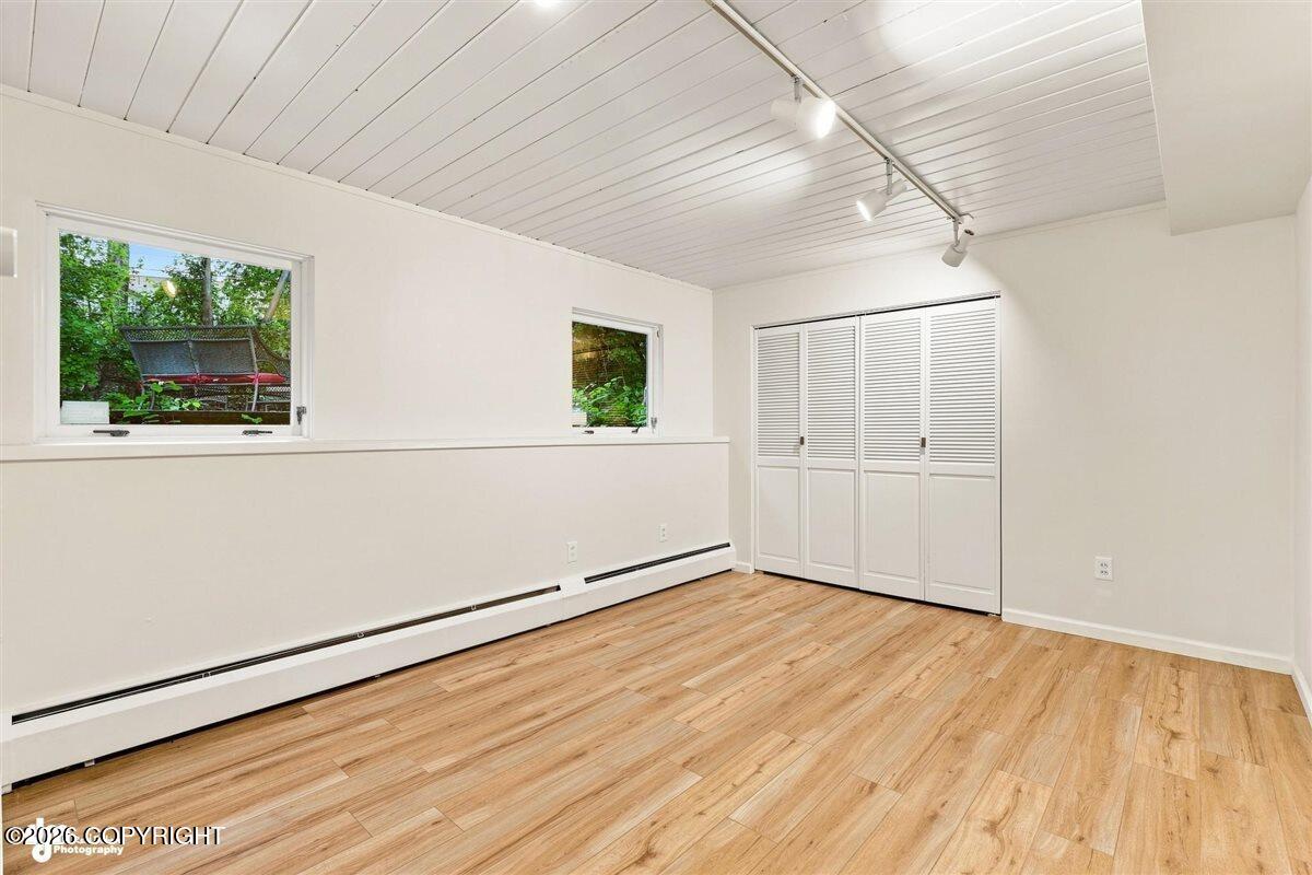 1801 W 13 Avenue Property Photo 14