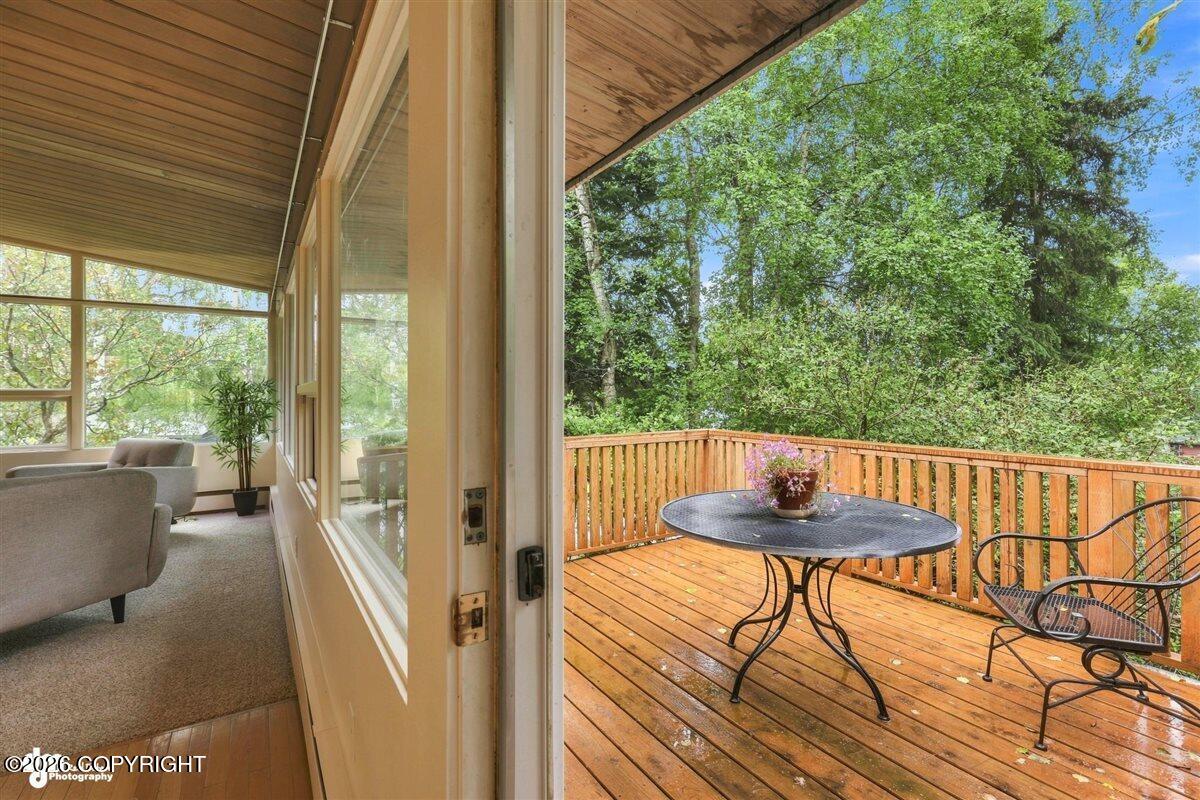 1801 W 13th Avenue Property Photo 7