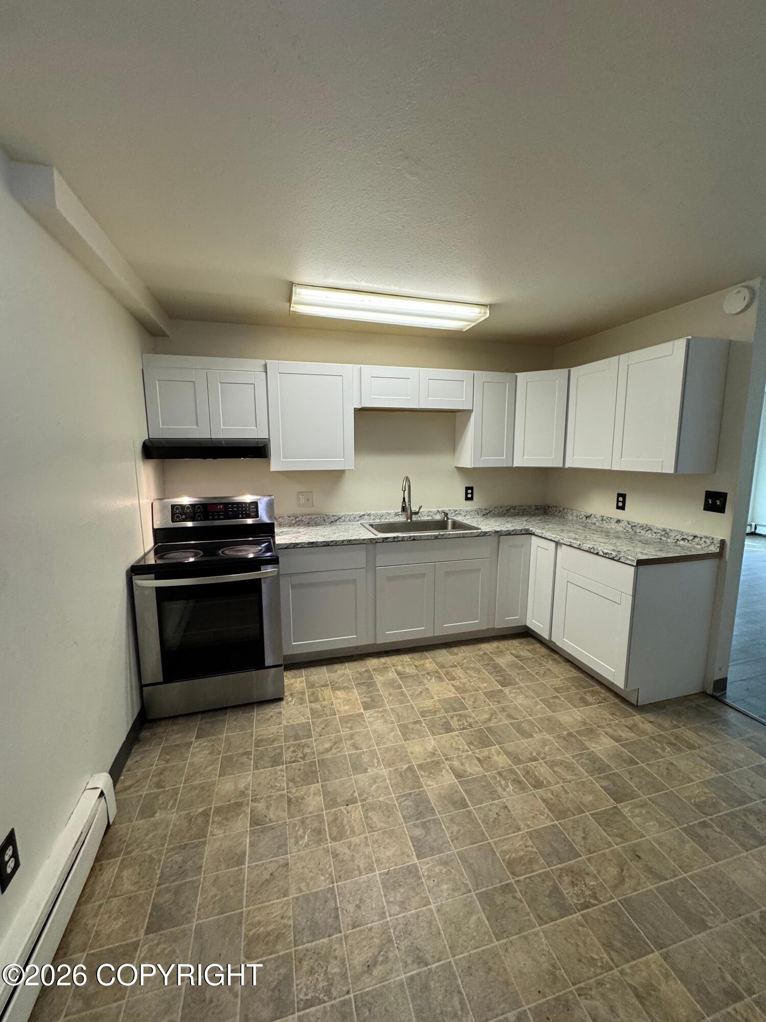 537 E 24th Avenue #2 Property Photo 1