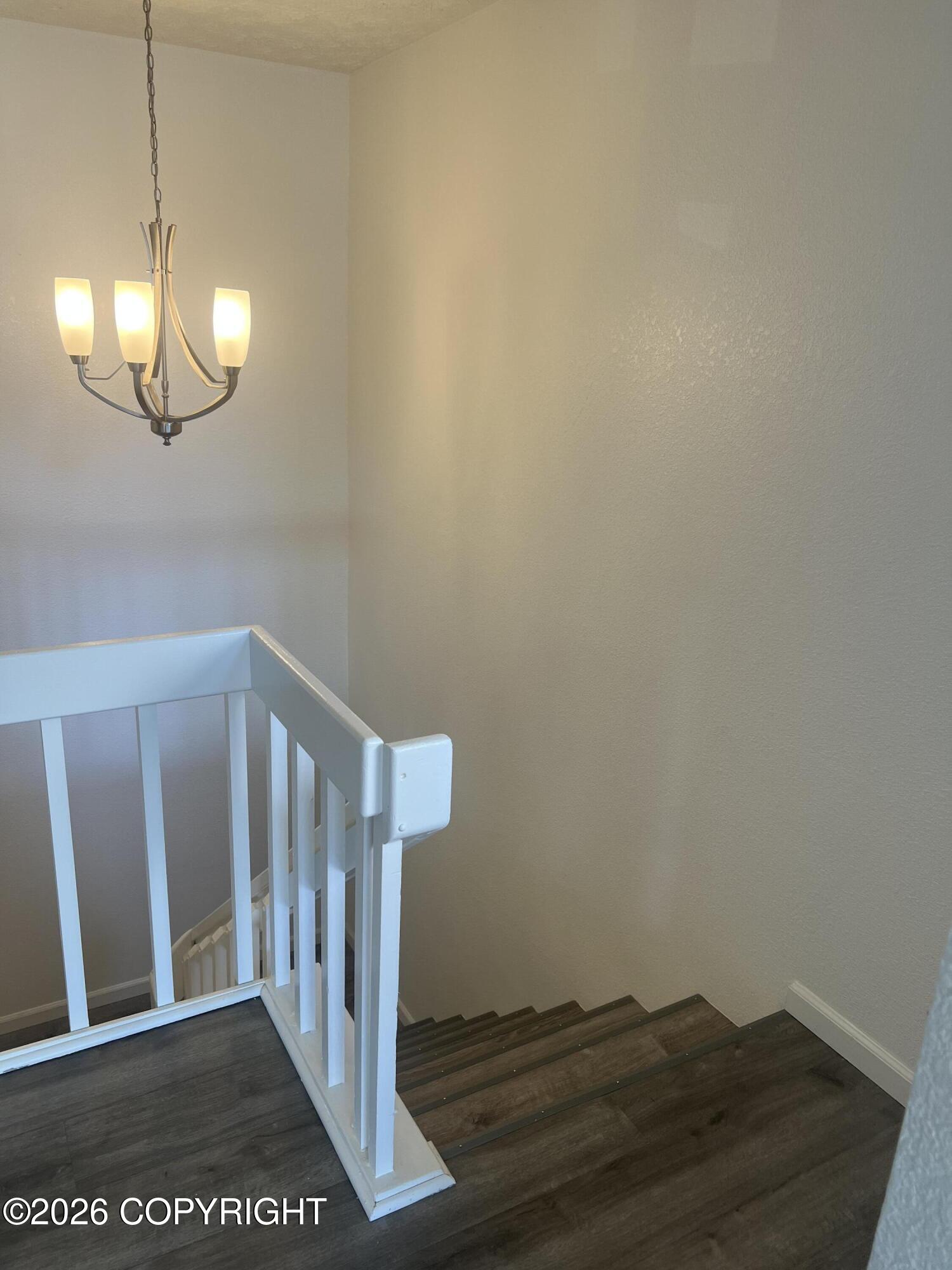 621 King Authur Circle Property Photo 4