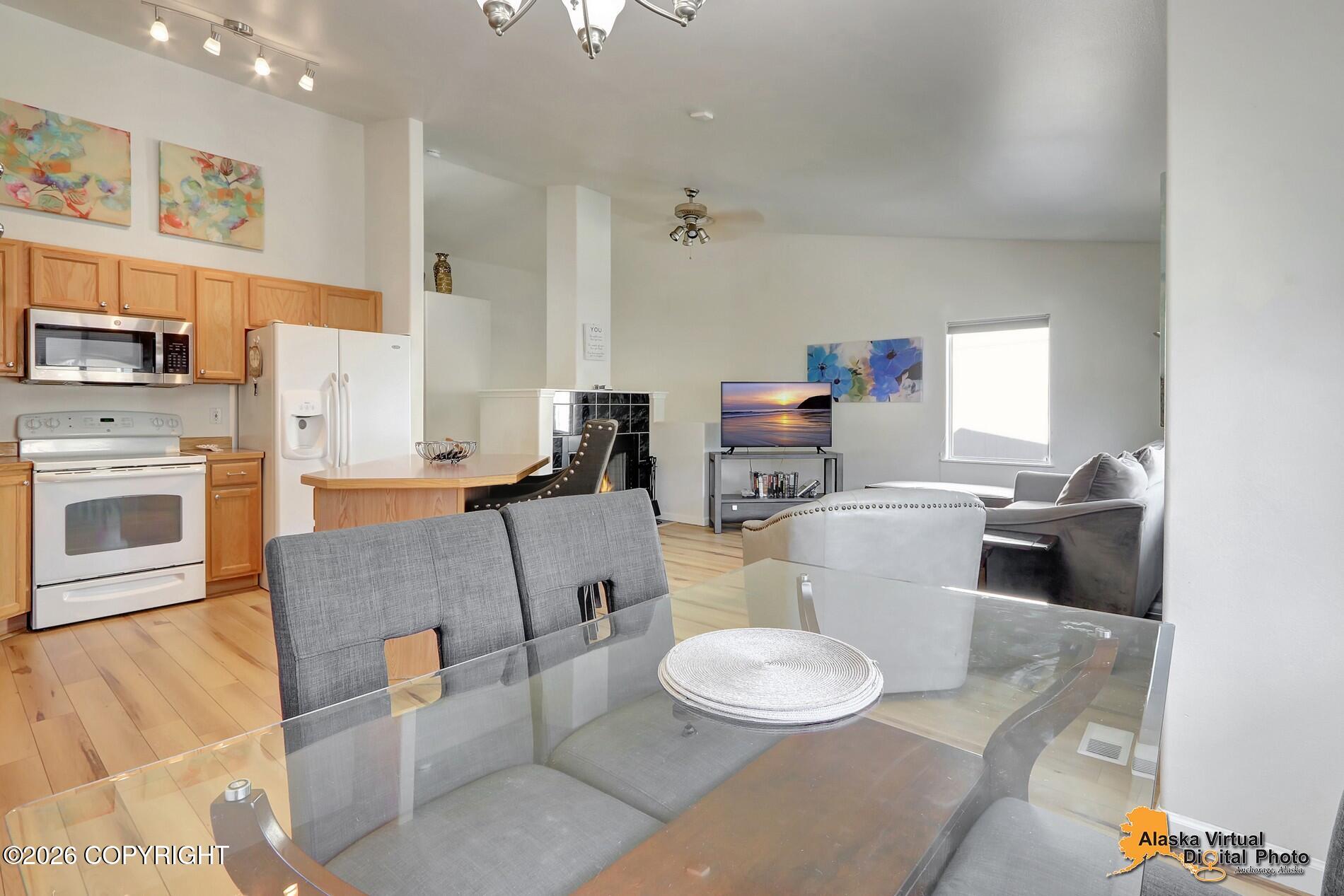 6460 Fairweather Drive Property Photo 14