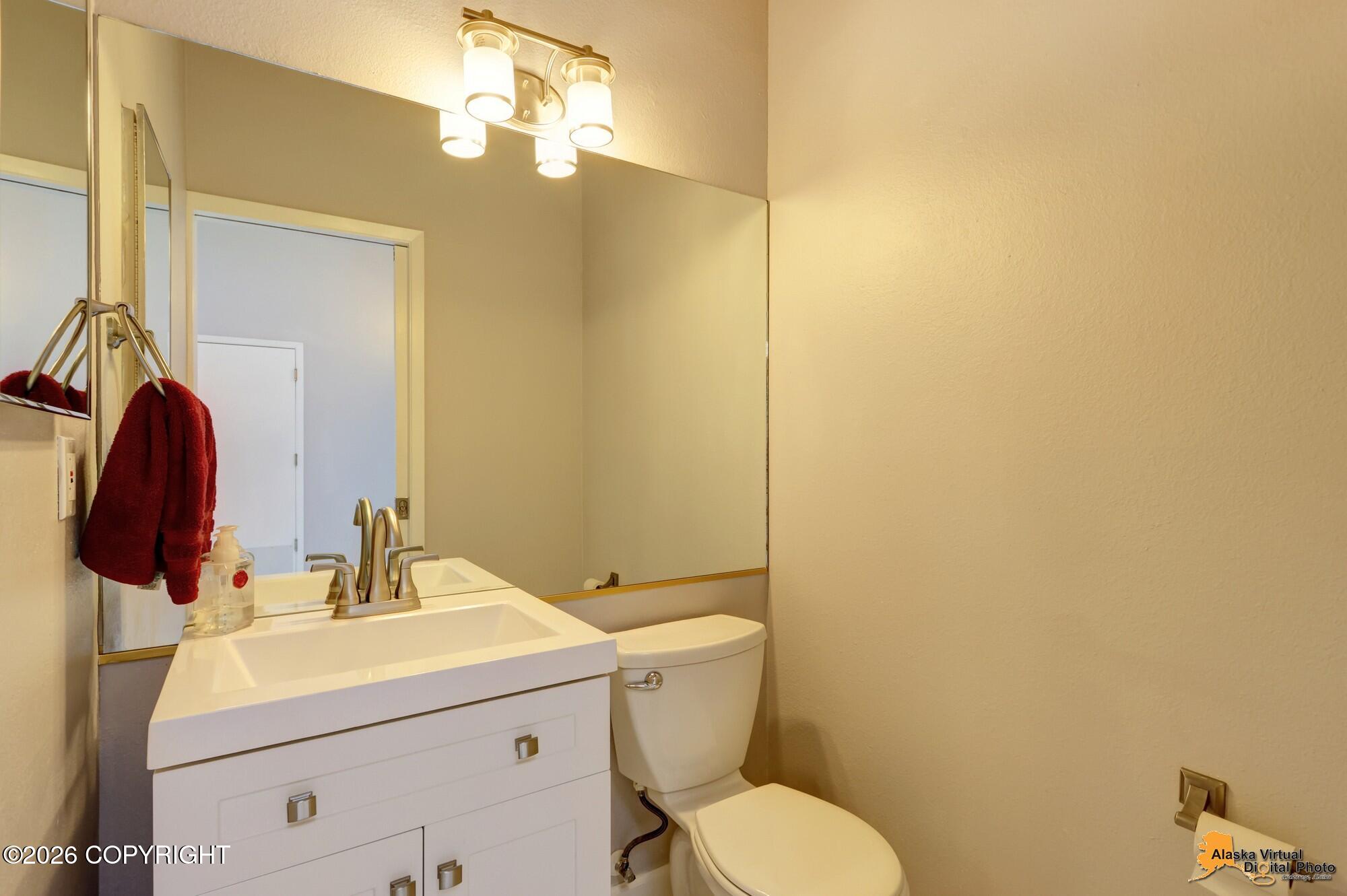 2551 Lahonda Drive Property Photo 21