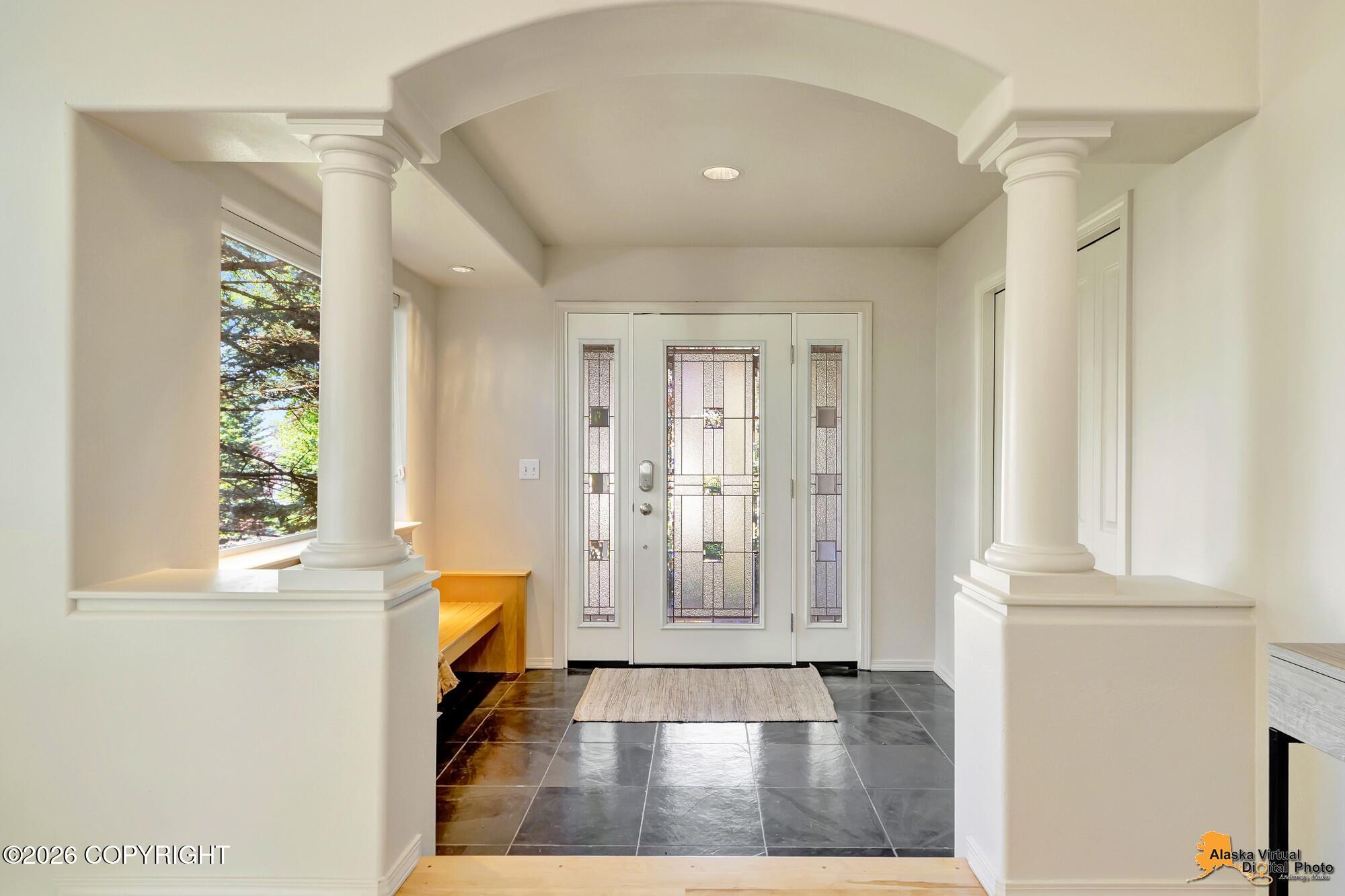 4742 Potter Crest Circle Property Photo 3