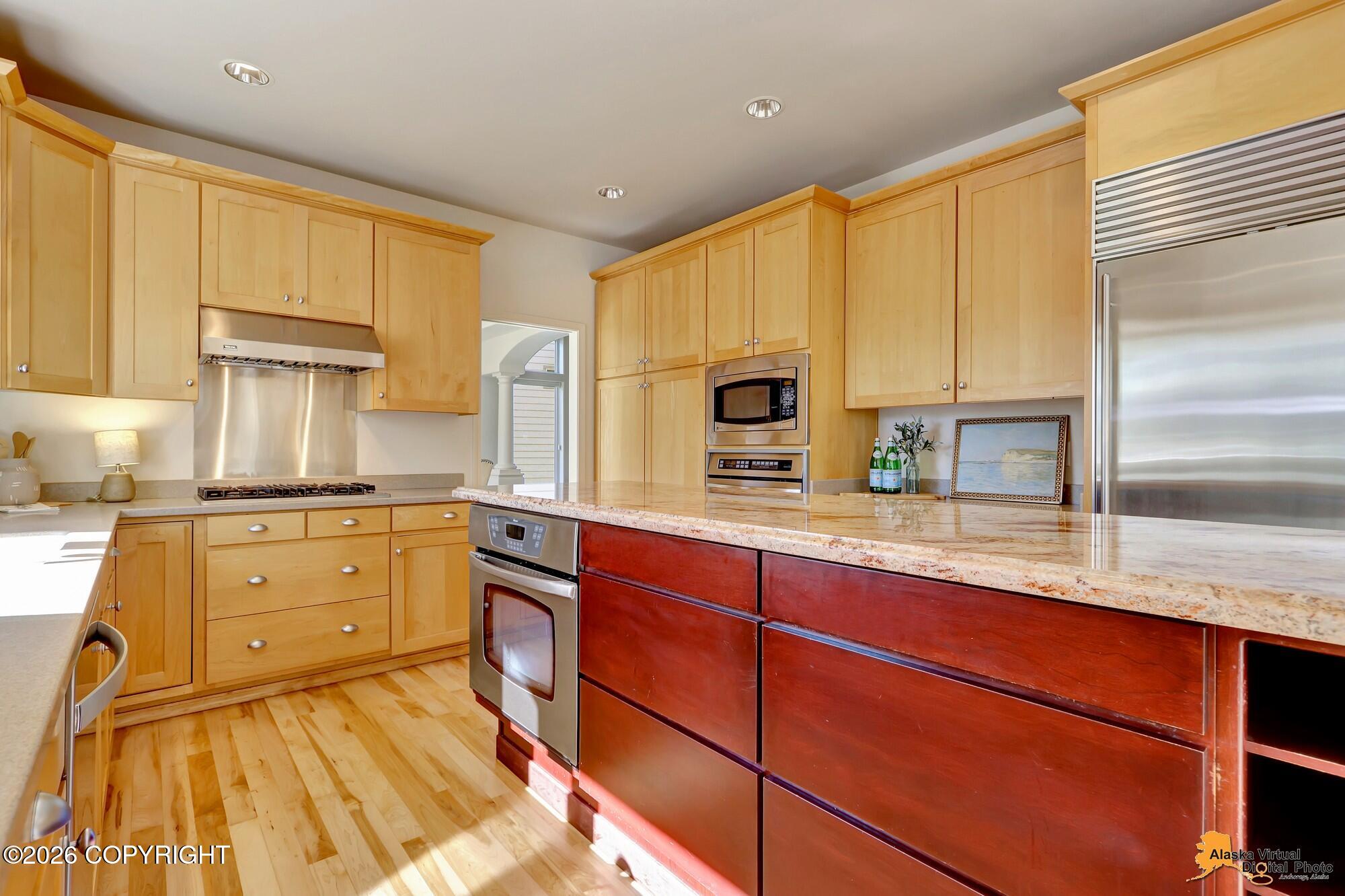 4742 Potter Crest Circle Property Photo 9