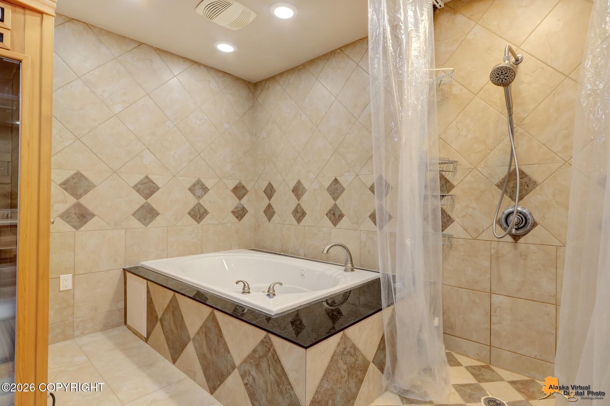 2632 Shepherdia Drive Property Photo 28