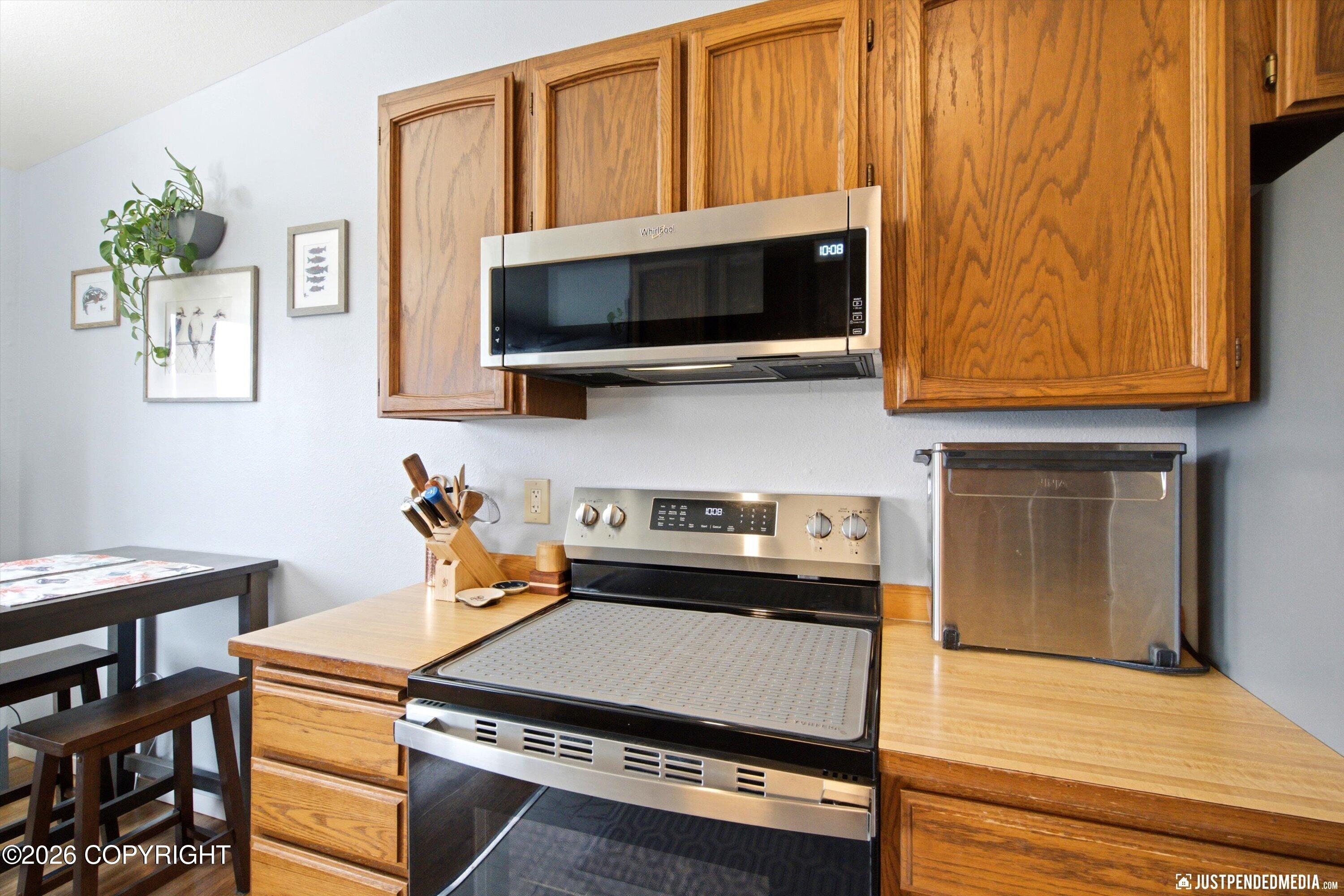 241 Mccarrey Street #16 Property Photo 11