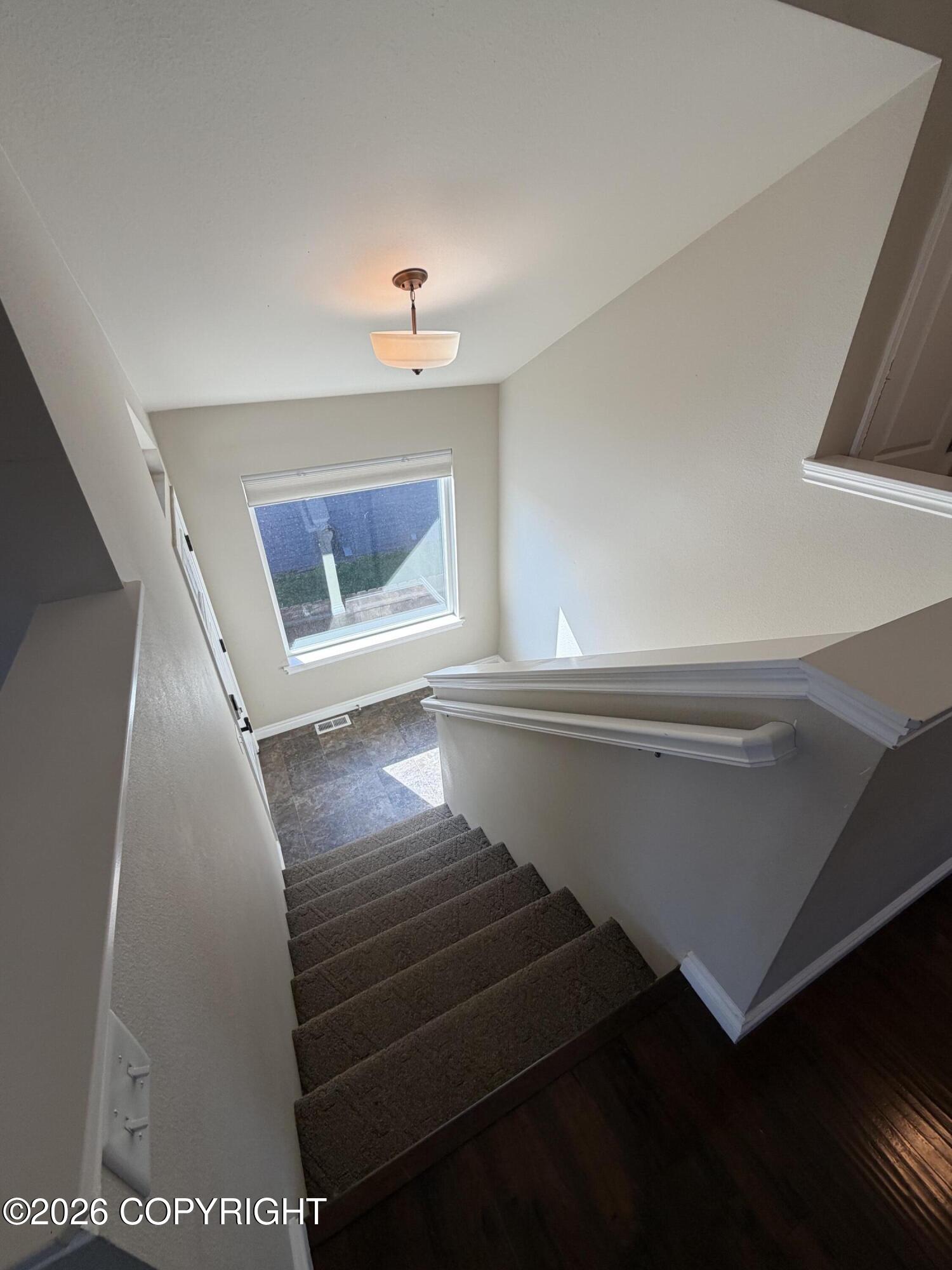 1006 Northpointe Bluff Drive Property Photo 9