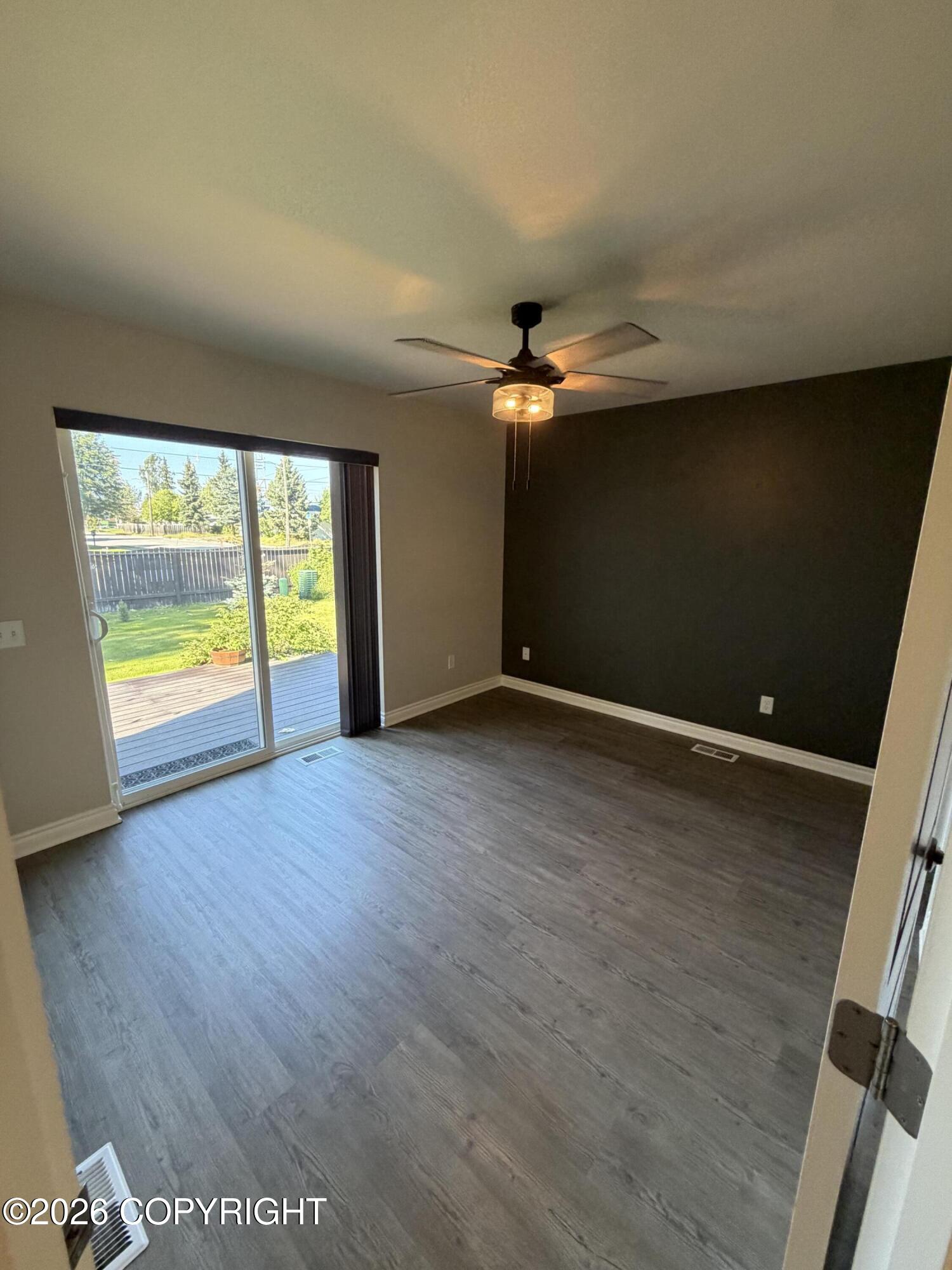 1006 Northpointe Bluff Drive Property Photo 21