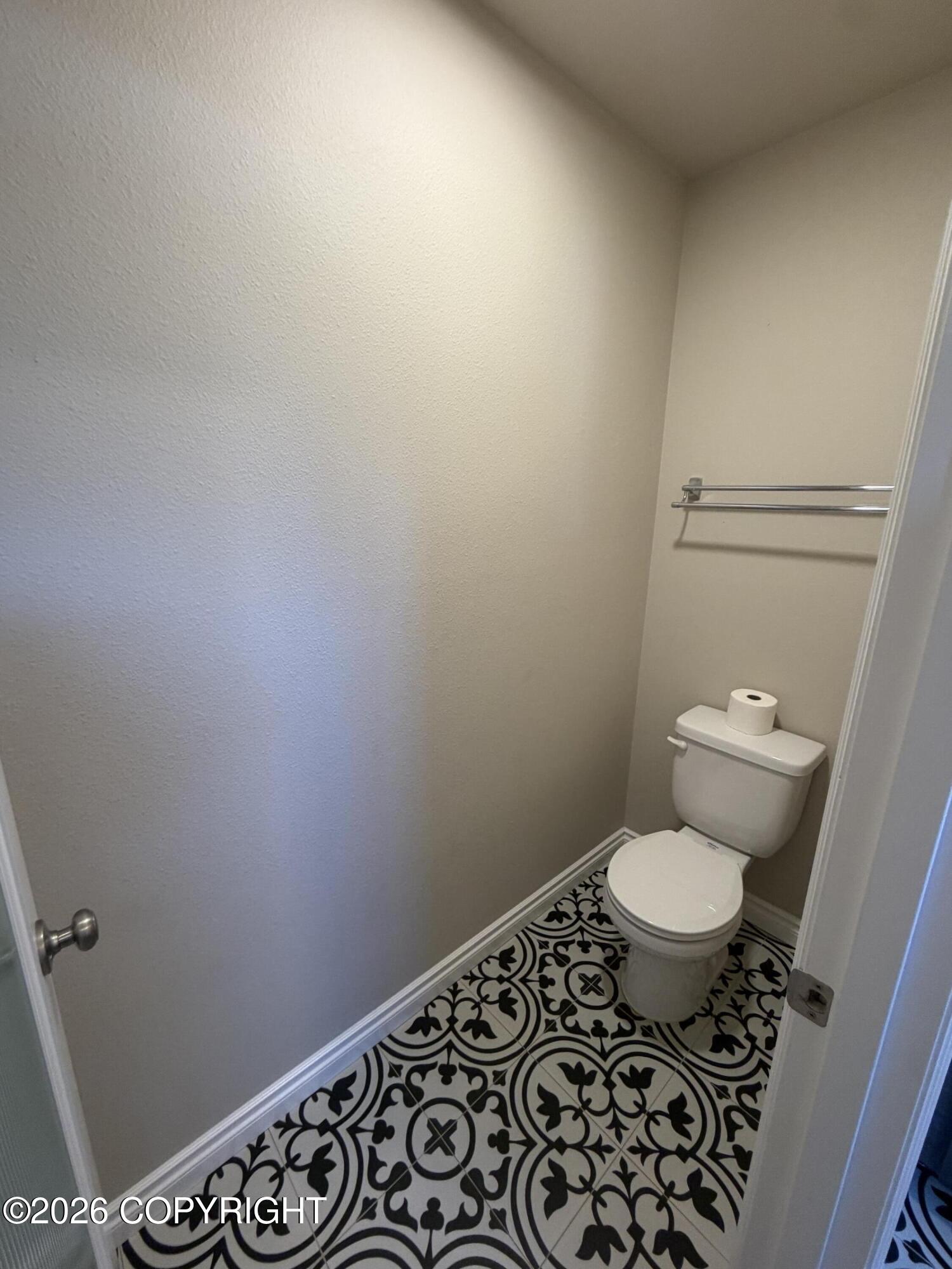 1006 Northpointe Bluff Drive Property Photo 25