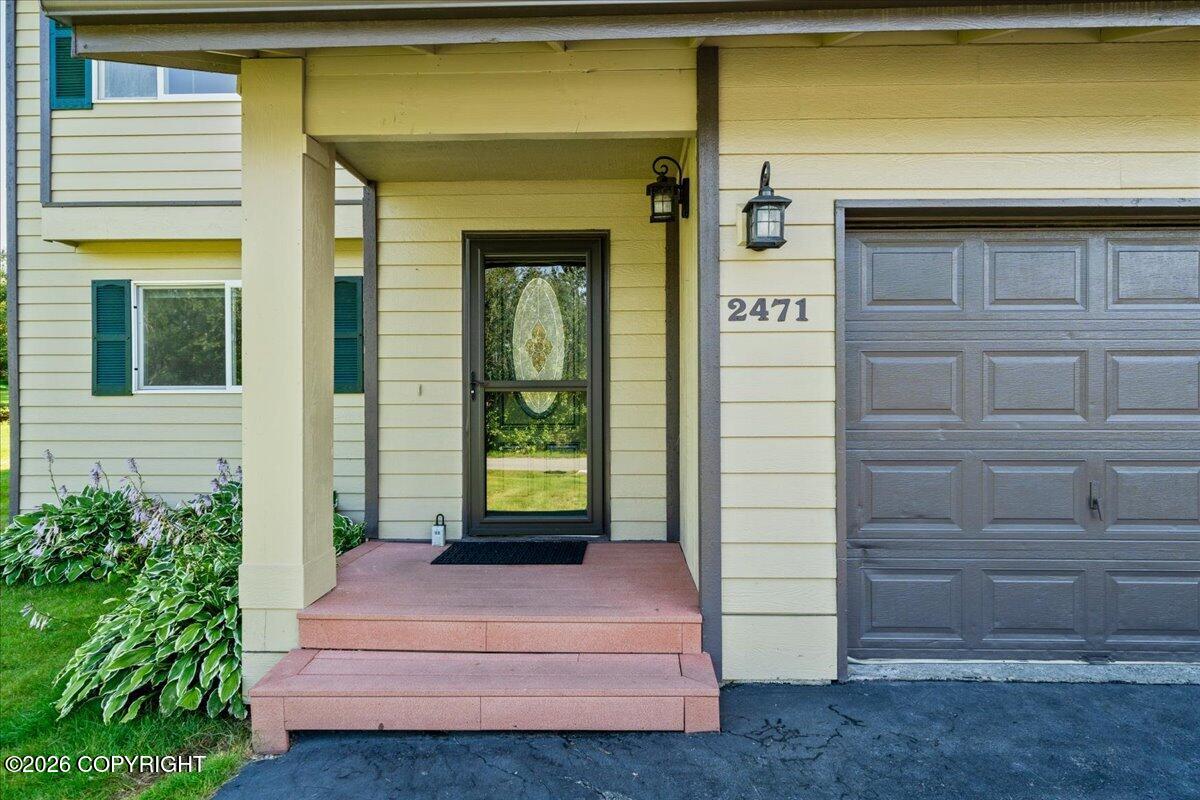 2471 S Coggin Drive Property Photo 3