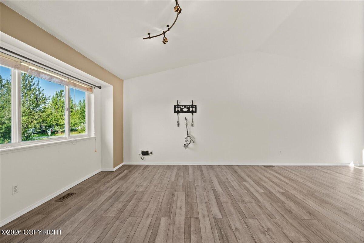 2471 S Coggin Drive Property Photo 13