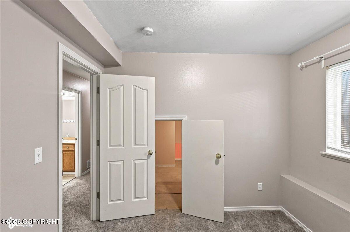 8929 Meadow Park Circle Property Photo 29