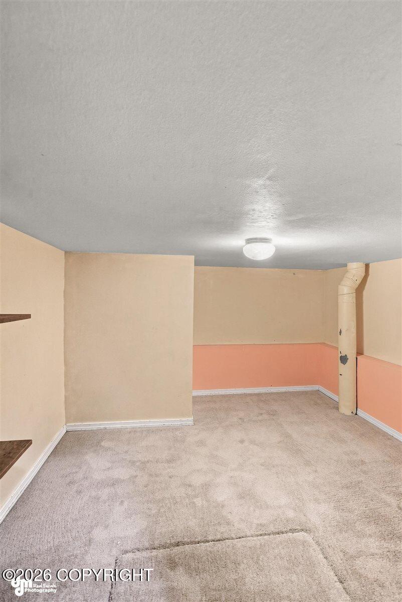 8929 Meadow Park Circle Property Photo 31