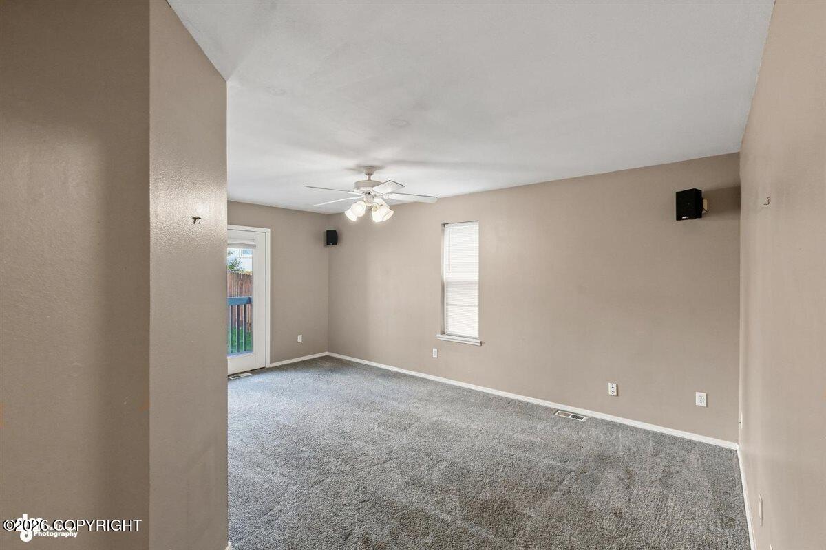 8929 Meadow Park Circle Property Photo 32