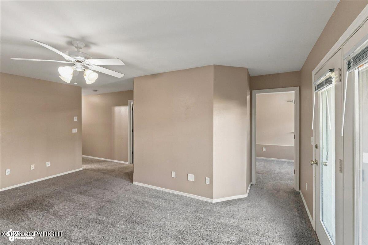 8929 Meadow Park Circle Property Photo 34