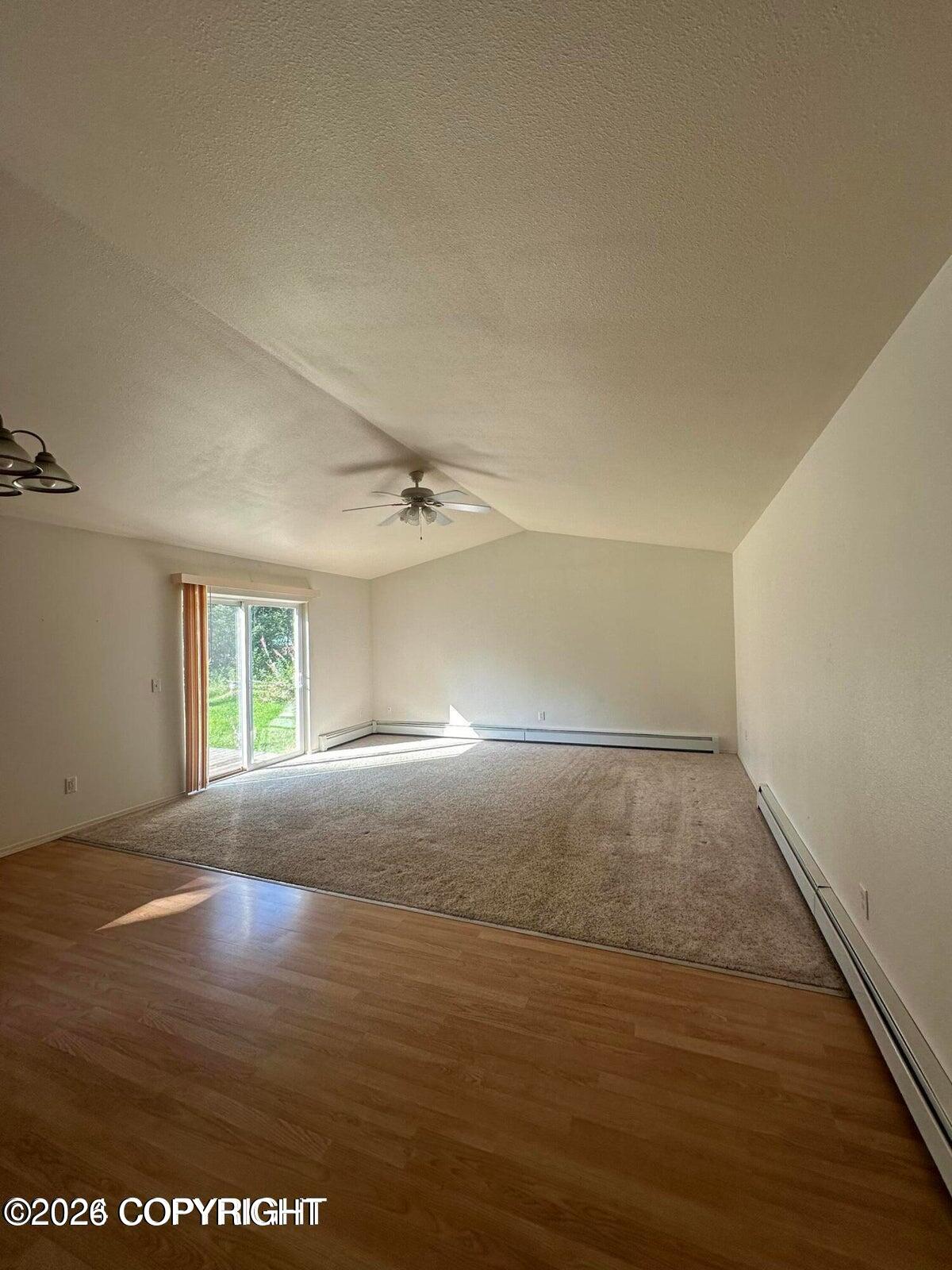 4200 W Memory Drive #b Property Photo 2