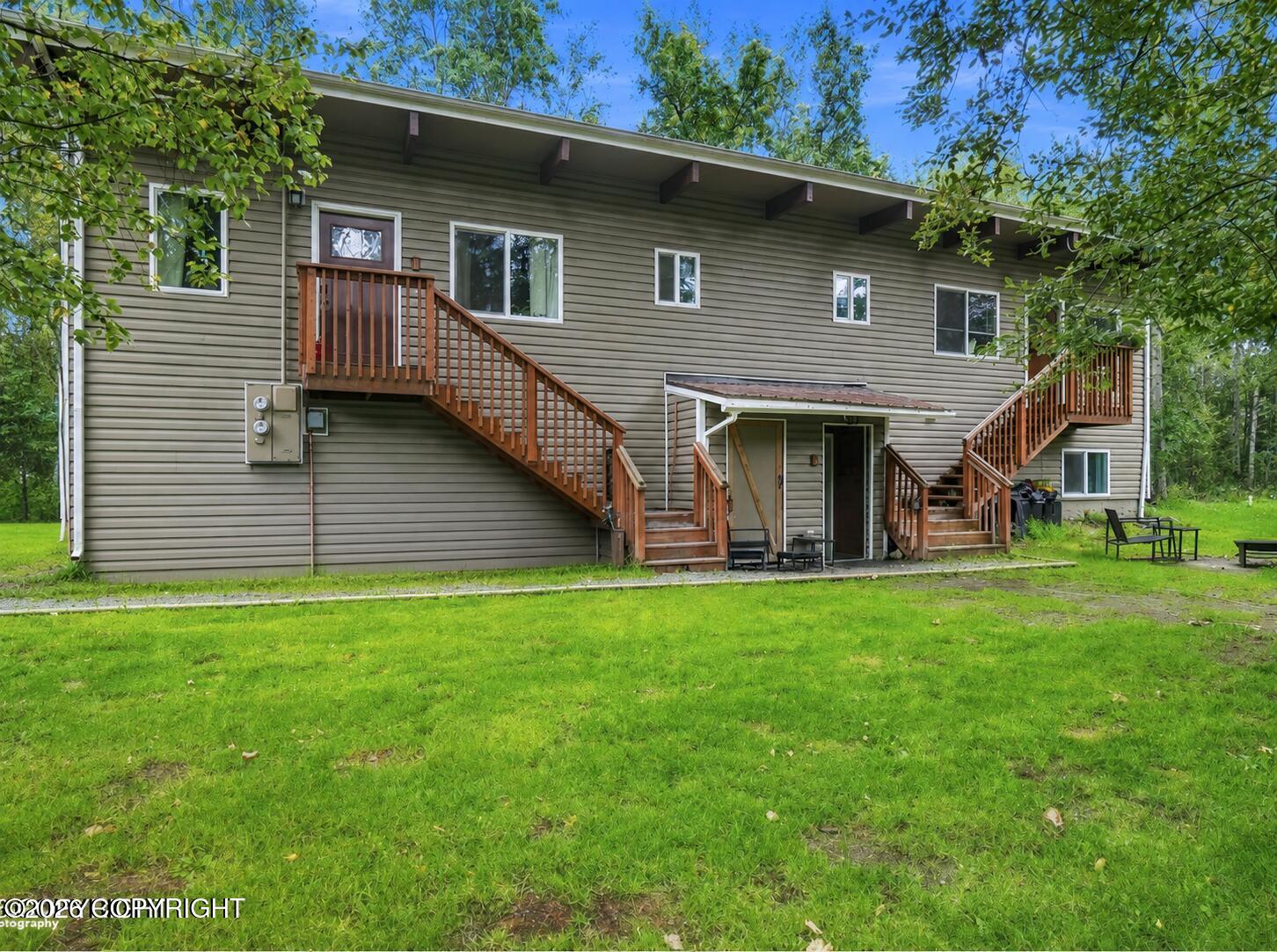 21726 N Birchwood Loop Road Property Photo 1
