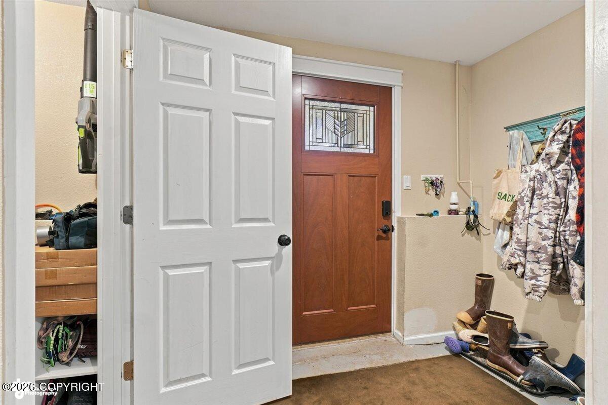 21726 N Birchwood Loop Road Property Photo 3