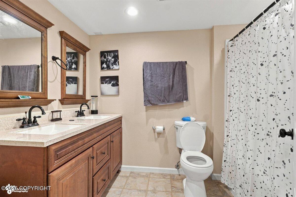 21726 N Birchwood Loop Road Property Photo 20