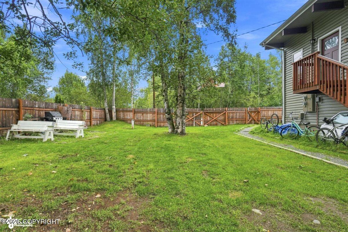 21726 N Birchwood Loop Road Property Photo 39