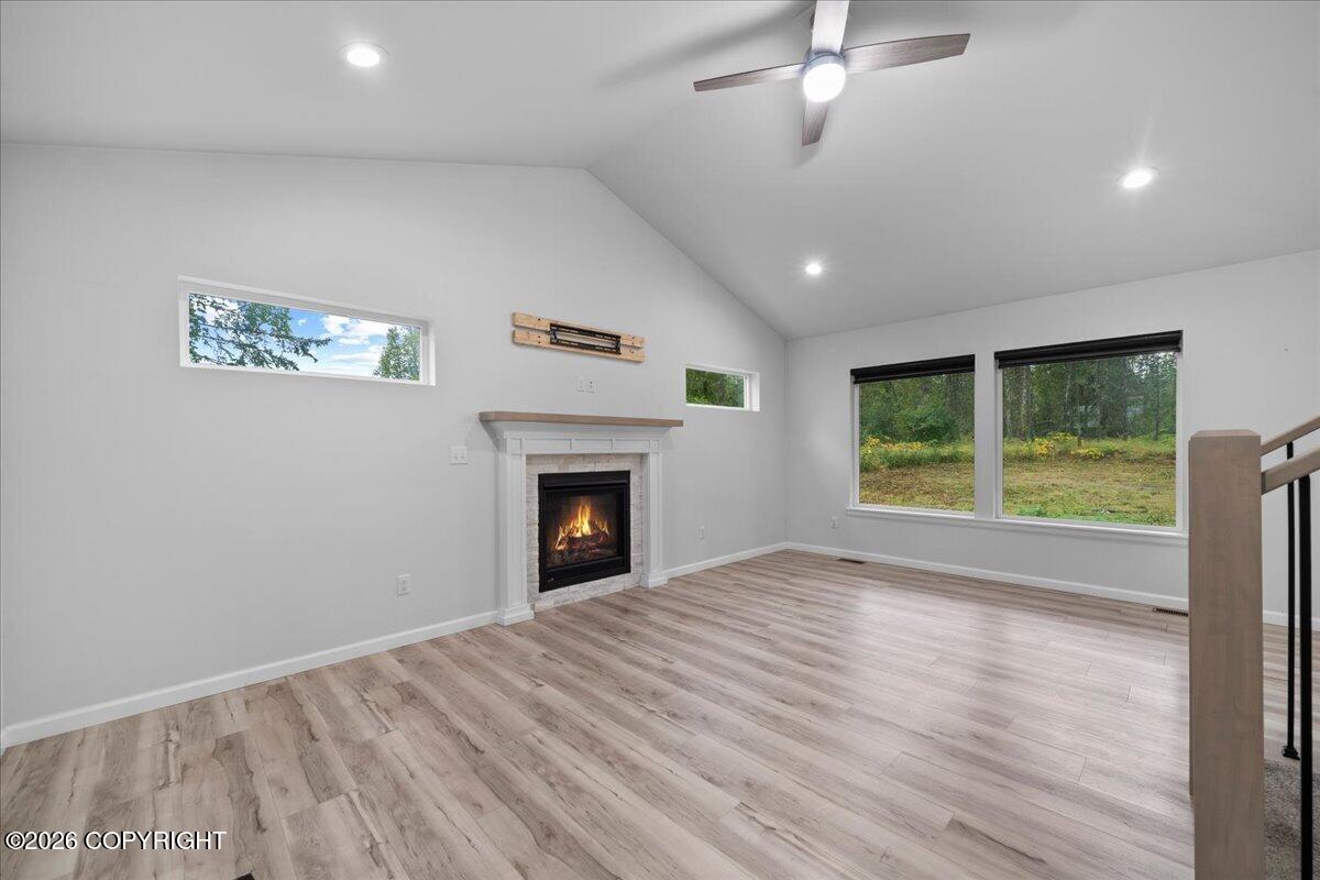 2136 N Meadow Lakes Drive Property Photo 11
