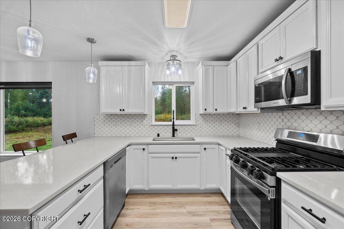 2136 N Meadow Lakes Drive Property Photo 23