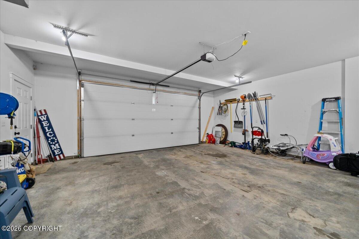 2136 N Meadow Lakes Drive Property Photo 53