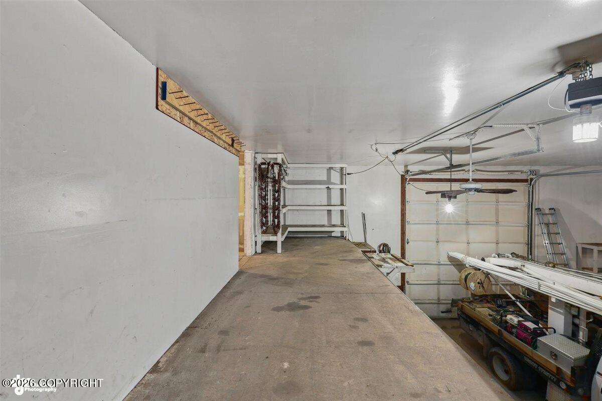 1700 W Vaunda Avenue Property Photo 18