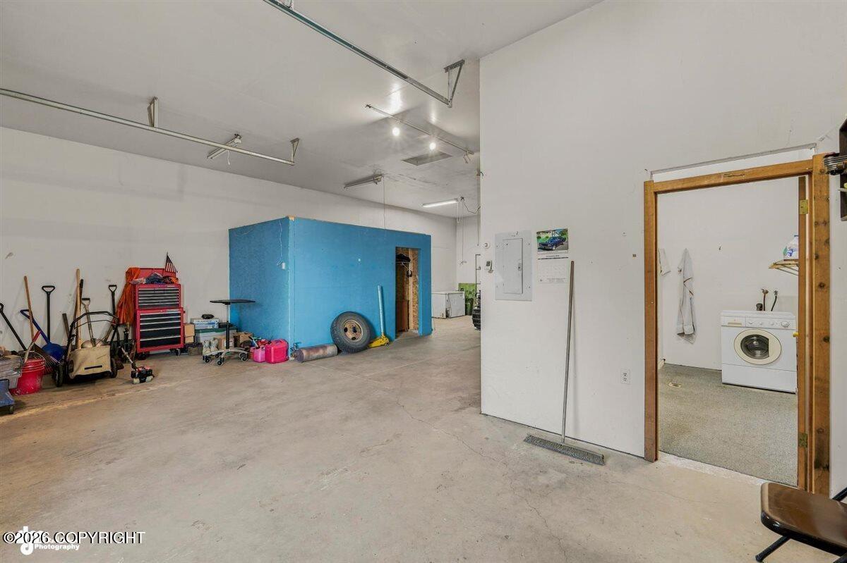 1700 W Vaunda Avenue Property Photo 25