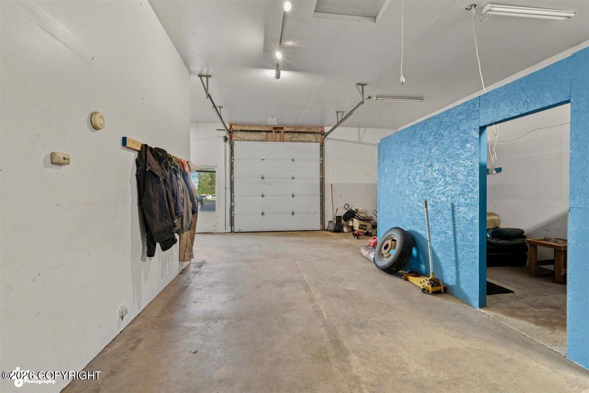 1700 W Vaunda Avenue Property Photo 27