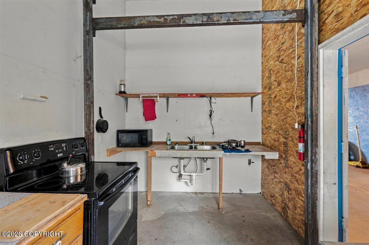 1700 W Vaunda Avenue Property Photo 39