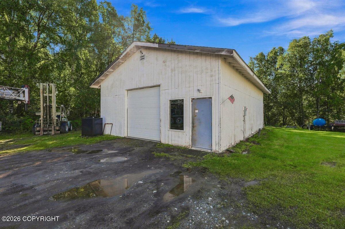 1700 W Vaunda Avenue Property Photo 63