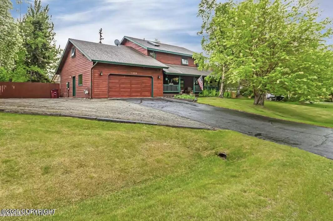 11070 E Equestrian Street Property Photo 1