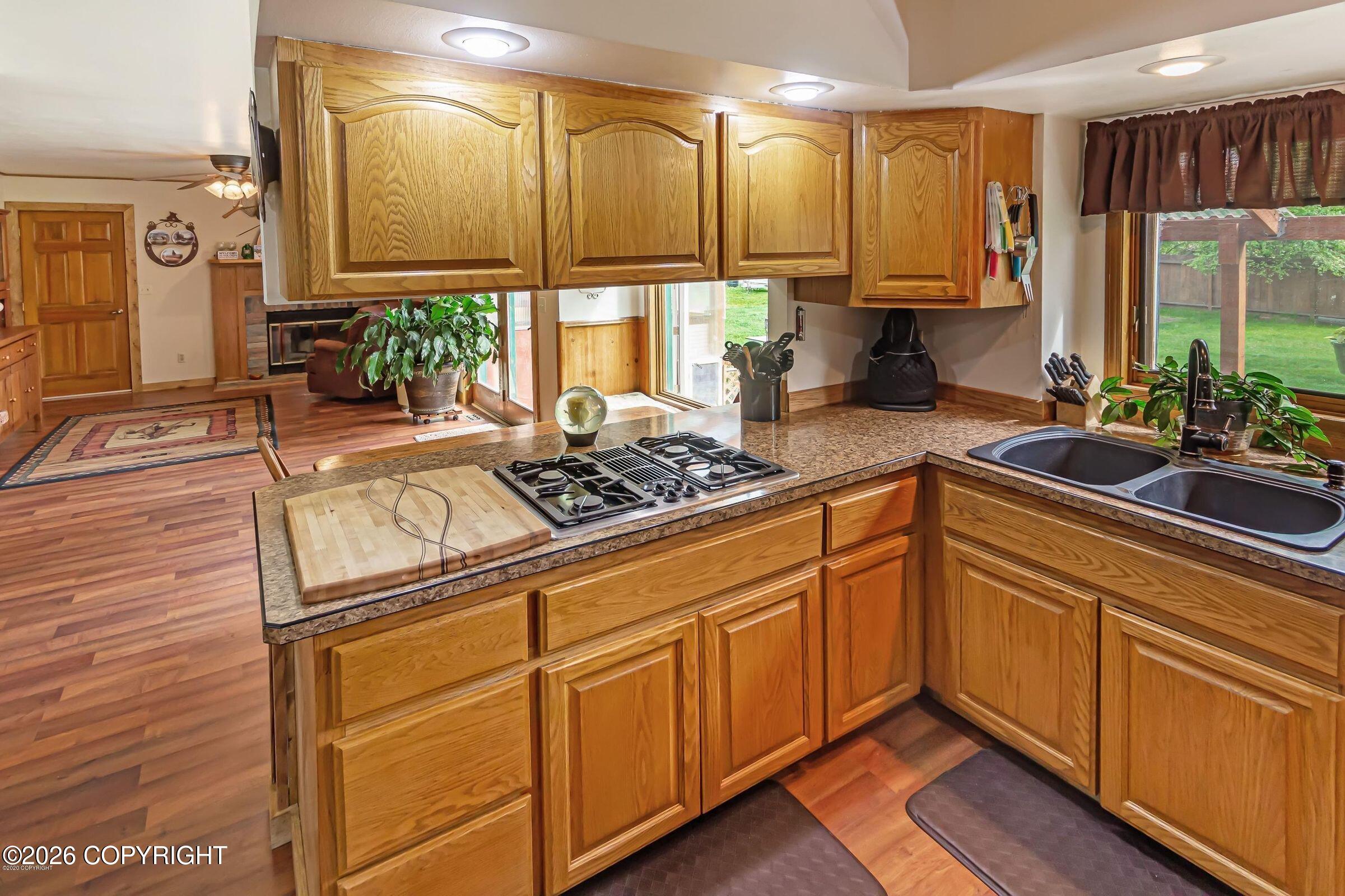 11070 E Equestrian Street Property Photo 6