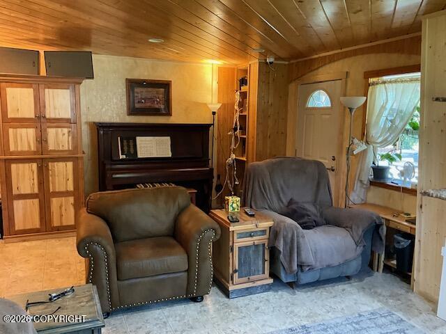 35125 Rabbit Run Road Property Photo 3