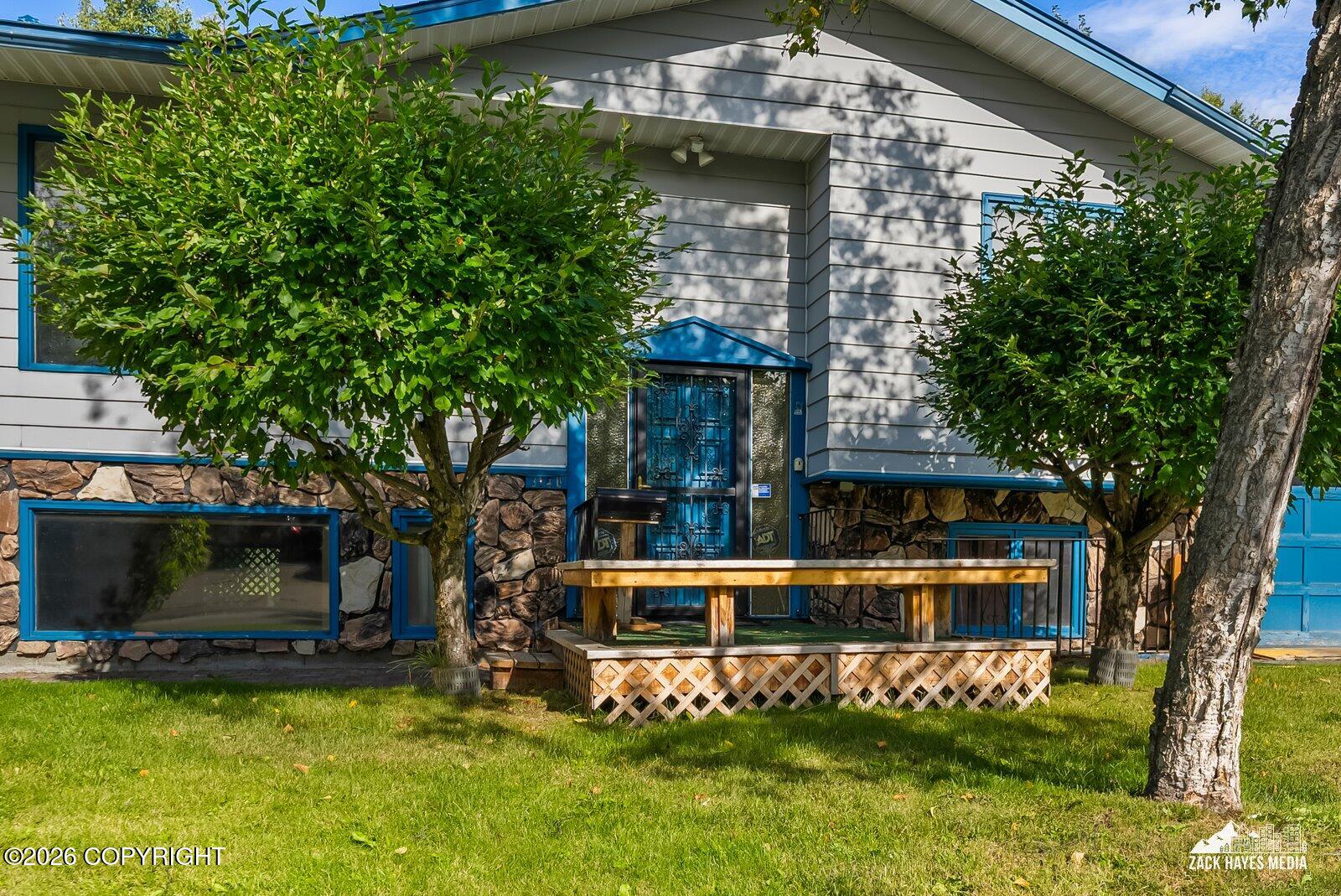 3140 Ambergate Drive Property Photo 2