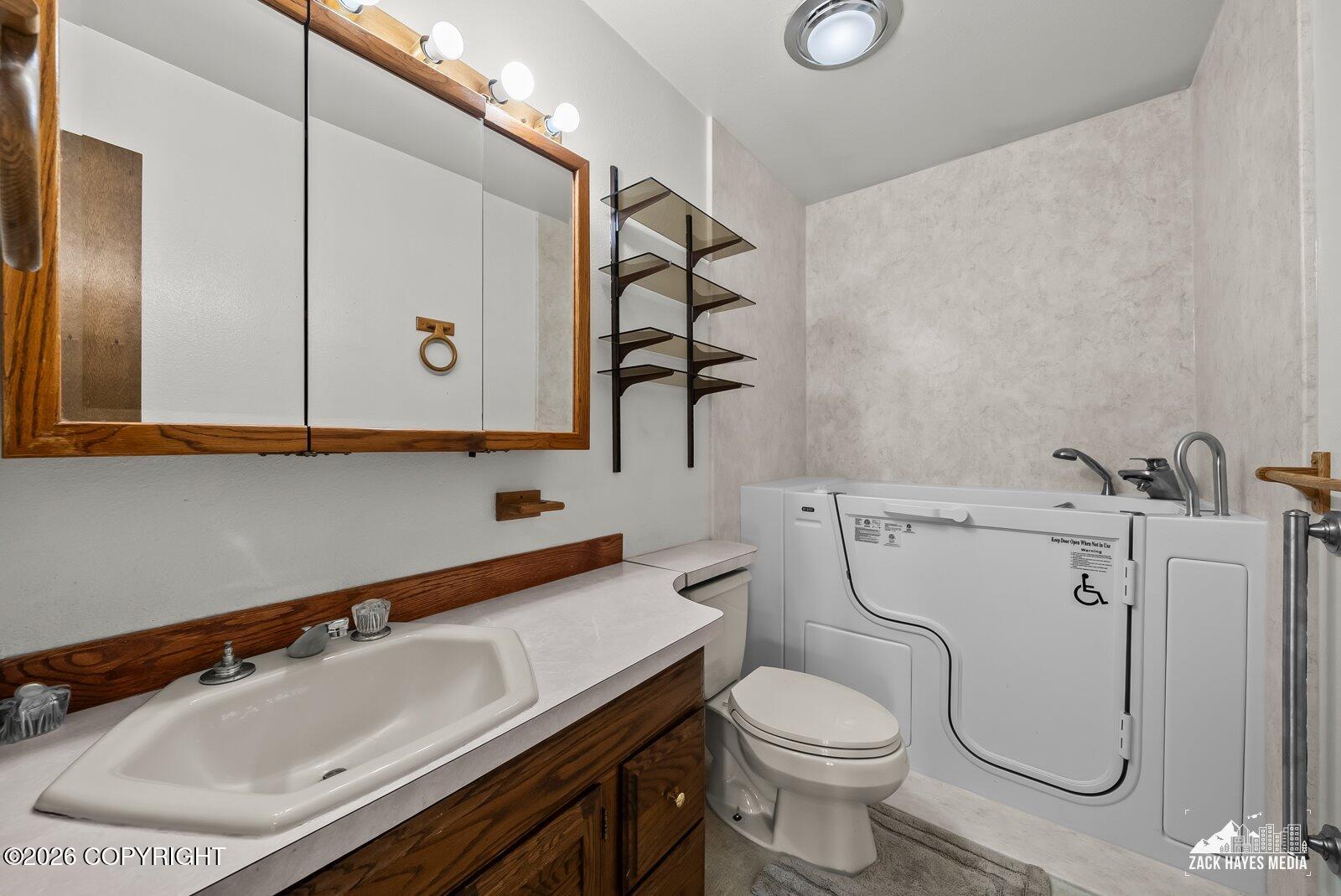 3140 Ambergate Drive Property Photo 17